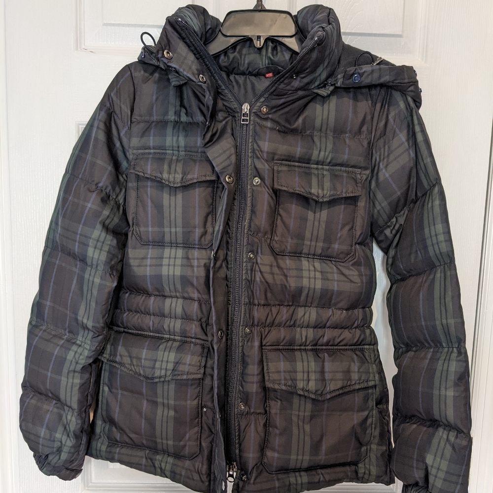 Uniqlo down jacket size small